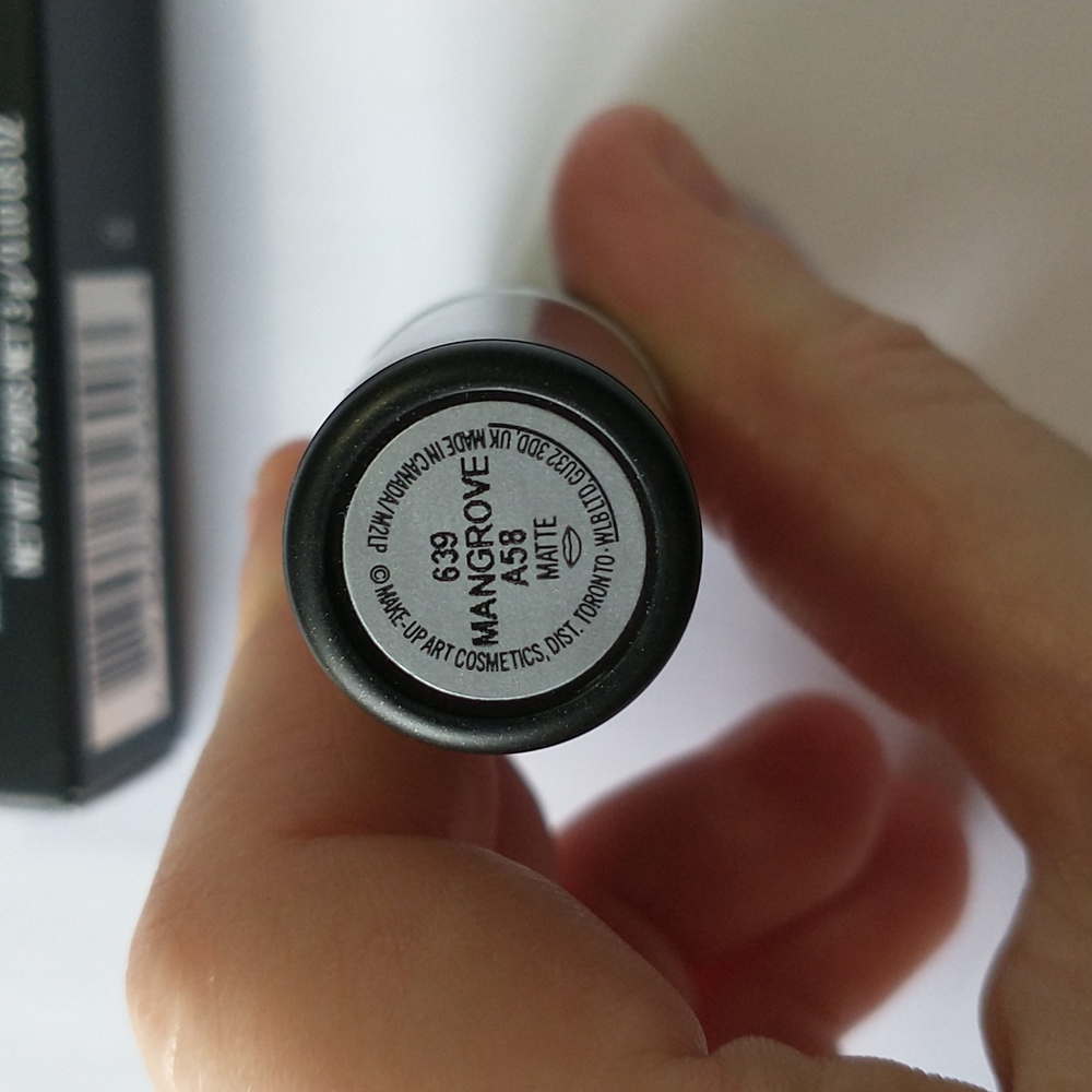 Matte Lipstick - Picture 3 of 3